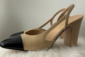 CHANEL Interlocking CC Logo 2025 Logo Womens Block Heel Size 37.5